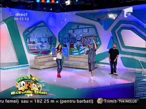 Carbon feat. Pacha Man & Jazzy Jo - "Arata-le la toti"