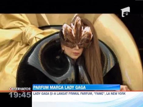 Lady Gaga si-a lansat primul parfum, "Fame", la New York