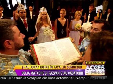 Delia Matache a purtat o rochie de mireasa brodata manual