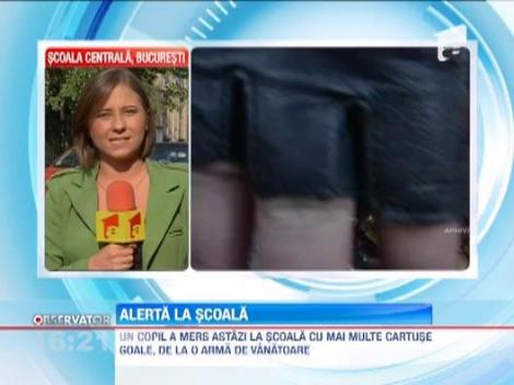 S-a dus cu cartuse de la o arma de vanatoare la scoala