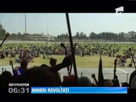 Minerii sud-africani cer salarii duble si imbunatatirea conditiilor de munca