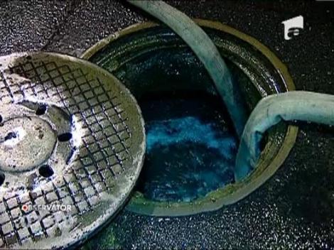 Se circula greu in Capitala! Pasajul Unirii a fost inchis din cauza inundatiilor