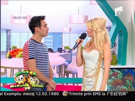 Ianna viseaza sa cucereasca lumea