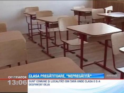 Probleme la clasa zero. Zeci de parinti isi retrag copiii