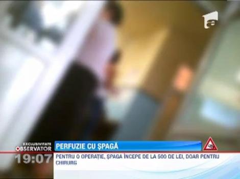 CAMERA ASCUNSA: Spaga pentru sanatate la Spitalul Judetean Valcea. "Plicul cu bani", noul tratament alternativ