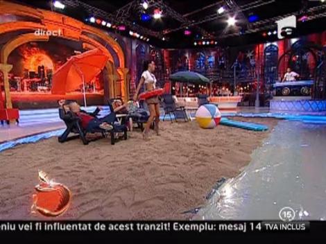 Distractia de pe litoral s-a mutat la Un show pacatos