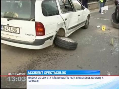 Accident spectaculos in fata Camerei de Comert a Capitalei!