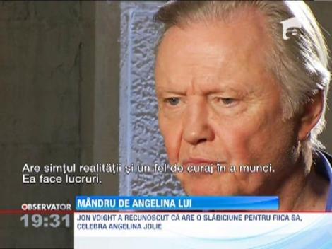John Voight: "Este ceva special in legatura cu Romania". Vezi aici un interviu exclusiv cu tatal Angelinei Jolie!