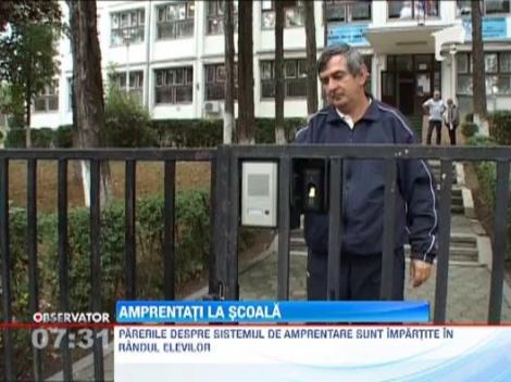 Scoala "de maxima securitate" la Deva: Supraveghere non-stop, amprentare digitala, zeci de camere video