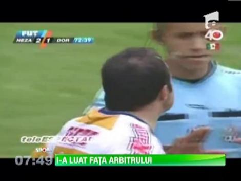 Veteranul mexican Blanco nu s-a cumintit! S-a strambat la arbitru cum a putut el mai bine