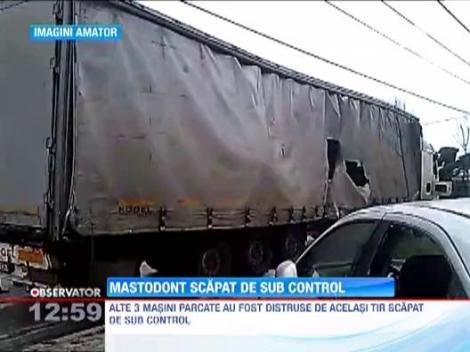 Un TIR  scapat de sub control a maturat tot ce i-a iesit in cale, pe o strada din Iasi! Cinci oameni au ajuns la spital!