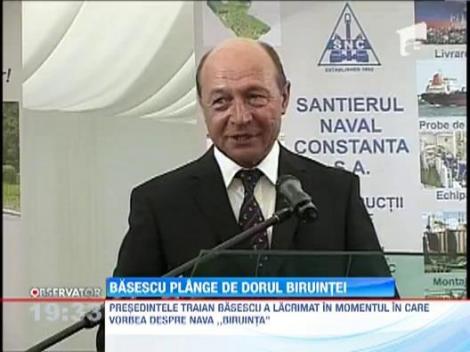 Traian Basescu a lacrimat din nou, amintindu-si de viata pe mare