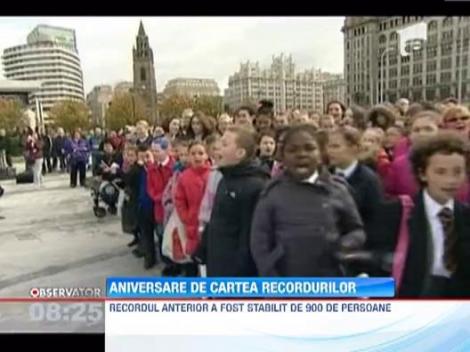 Trupa Beatles, in cartea recordurilor: Peste 1000 de artisti au cantat in cor piesa "Love Me Do"!