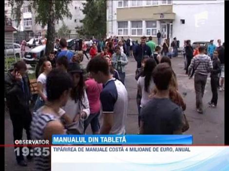 Manualele scolare vor putea fi inlocuite cu e-book-uri