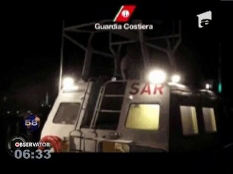 166 de imigranti clandestini, salvati in ultima clipa de Paza de Coasta italiana