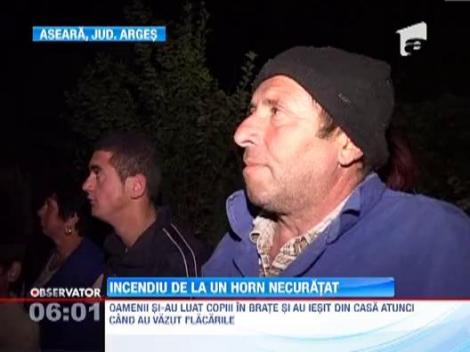 Un incendiu puternic a distrus locuinta a doua familii din judetul Arges