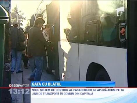 Nou sistem de control la RATB. Calatorii urca doar pe usa din fata a autobuzului!