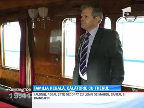 Familia regala, calatorie cu trenul