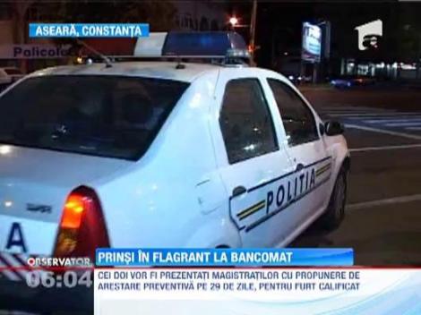 Constanta: Doi spargatori de bancomate au fost prinsi in flagrant