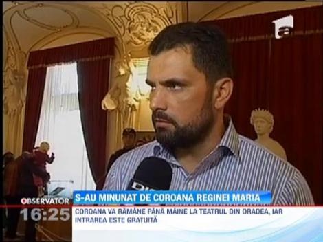 Imbuleaza la coroana Reginei Maria