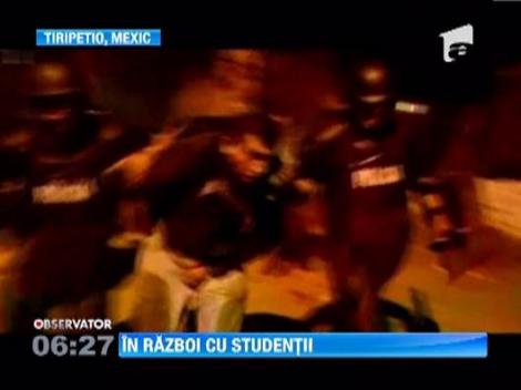 Peste 100 de studenti au fost retinuti si alti 60 raniti pentru ca nu vor studieze engleza si informatica