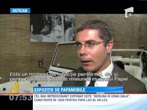 La Vatican s-a deschis o expozitie de papamobile