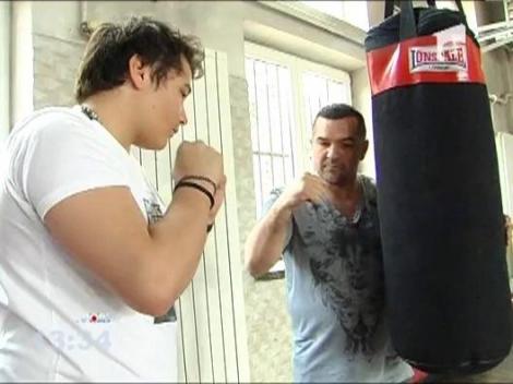 Obreja, catre Doroftei: "E un tacanit cu grave probleme medicale"