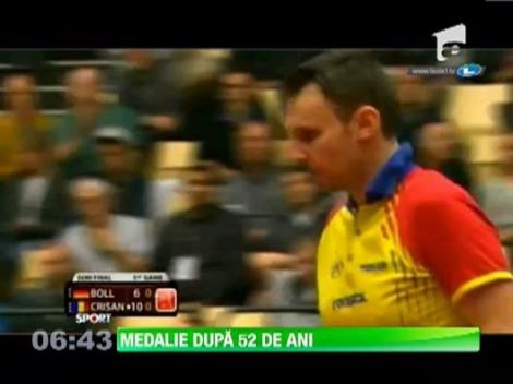 Adrian Crisan, medalie de bronz la CE e tenis de masa din Danemarca