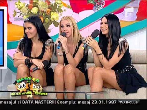 Trupa de fete sexy Muse, la “Neatza”