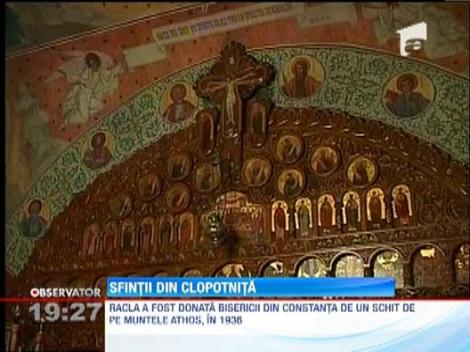 O racla cu moastele mai multor sfinti a fost gasita in clopotnita unei biserici din Constanta