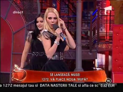 Trupa Muse canta la Un show pacatos
