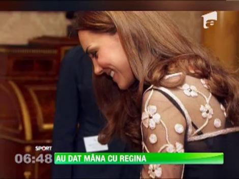 Olimpicii de aur ai Marii Britanii au dat mana cu Regina Angliei