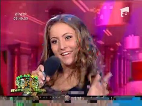 Vezi videoclipul piesei "Radio" - DJ Bonne feat. Chriss-Tina