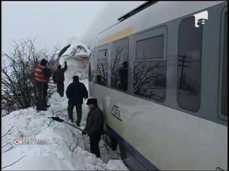 AVERTIZARE meteo! Vant puternic, in mai multe judete din tara. Temperaturile scad drastic