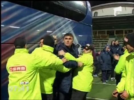 Mihai Stoica a fost la un pas de bataie cu antrenorul de portari de la Concordia Chiajna