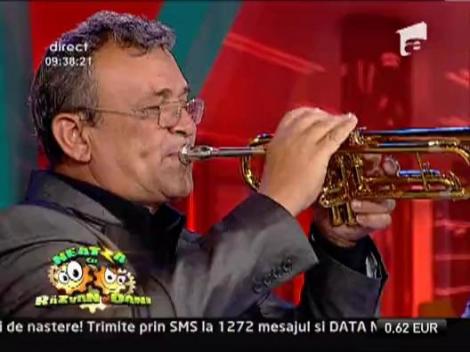 Mahala Rai Banda - Ding Deng Dong