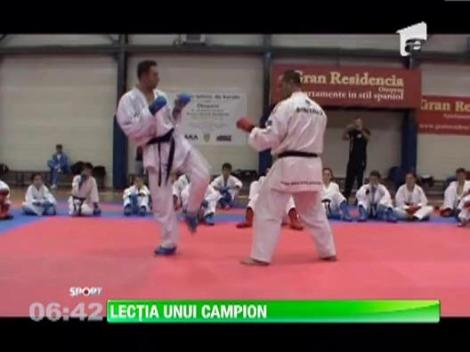 Davide Benetello, multiplu campion mondial si european WKF, a sustinut un curs de karate in Romania