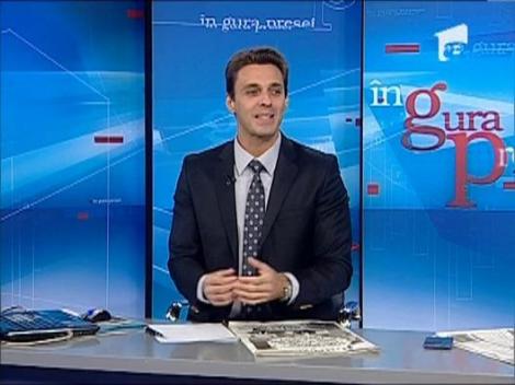 Fostul sef CIA si-a dat demisia dupa ce a fost prins intr-un triunghi amoros