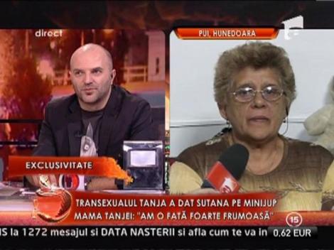 Mama Tanjei: "Cand era mic se imbraca cu rochiile mele si se juca cu papusile"
