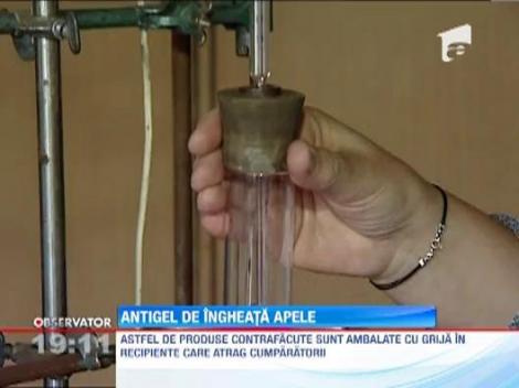 Apa colorata in loc de antigel si solutie de detergent pe post de lichid pentru parbriz