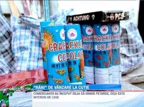 Petardele si artificiile au aparut pe tarabe