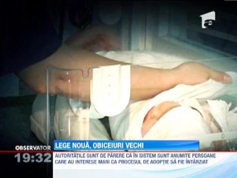 Ne omoara practica: Romania are legislatie model in domeniul adoptiilor, dar copiii raman "captivi" in spitale