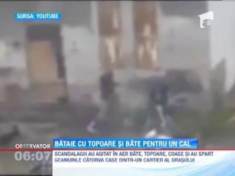 UPDATE / Bataie cu topoare si bate intre doua grupuri de rromi din Gheorghinei