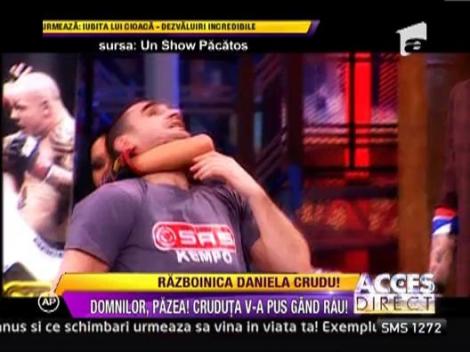 Daniela Crudu a luat lectii de autoaparare