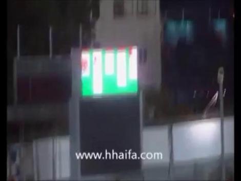 Tabela jucausa la Haifa: "Plictiseala mare, mon cher! Asa c-o dam pe Solitaire"