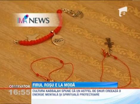 Firul rosu e la moda