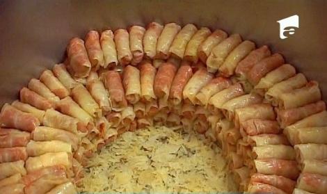 In Harghita s-a deschis prima fabrica de sarmale: "Lucram la foc continuu"