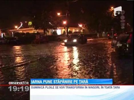 Cod galben de vreme rea pentru sambata si duminica