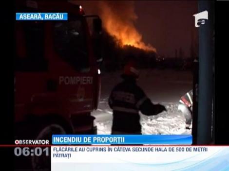 Explozie urmata de un incendiu devastator la Bacau! Un atelier auto s-a facut scrum