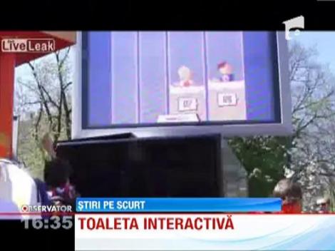 Toalete publice interactive in Amsterdam